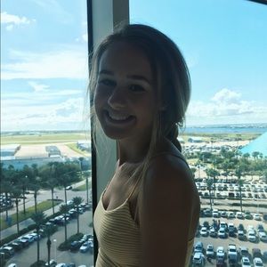 Meet your Posher, Bailey